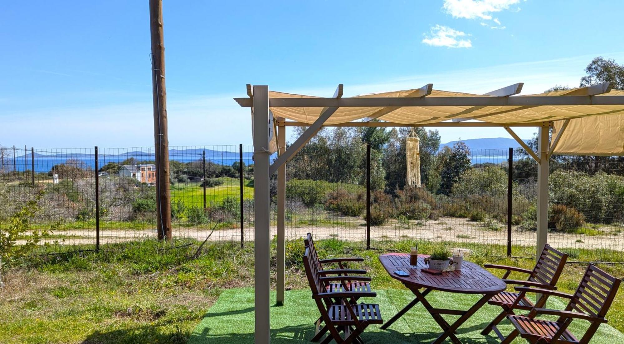 Vanna'S Holiday House Ierissos Exterior photo